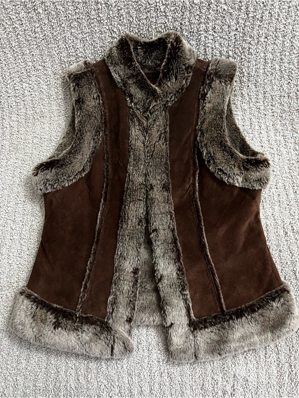 VTG Vintage Live A Little Leather and Faux Fur Vest Size Large Western Boho